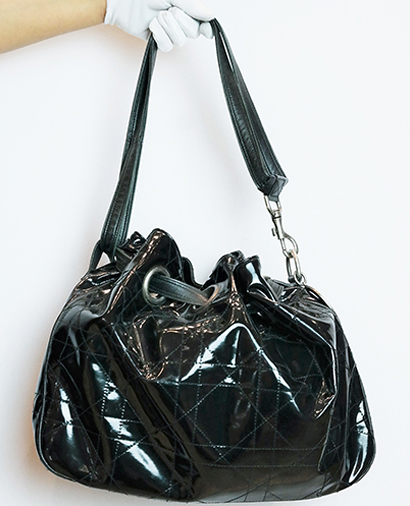 Drawstring Hobo, front view